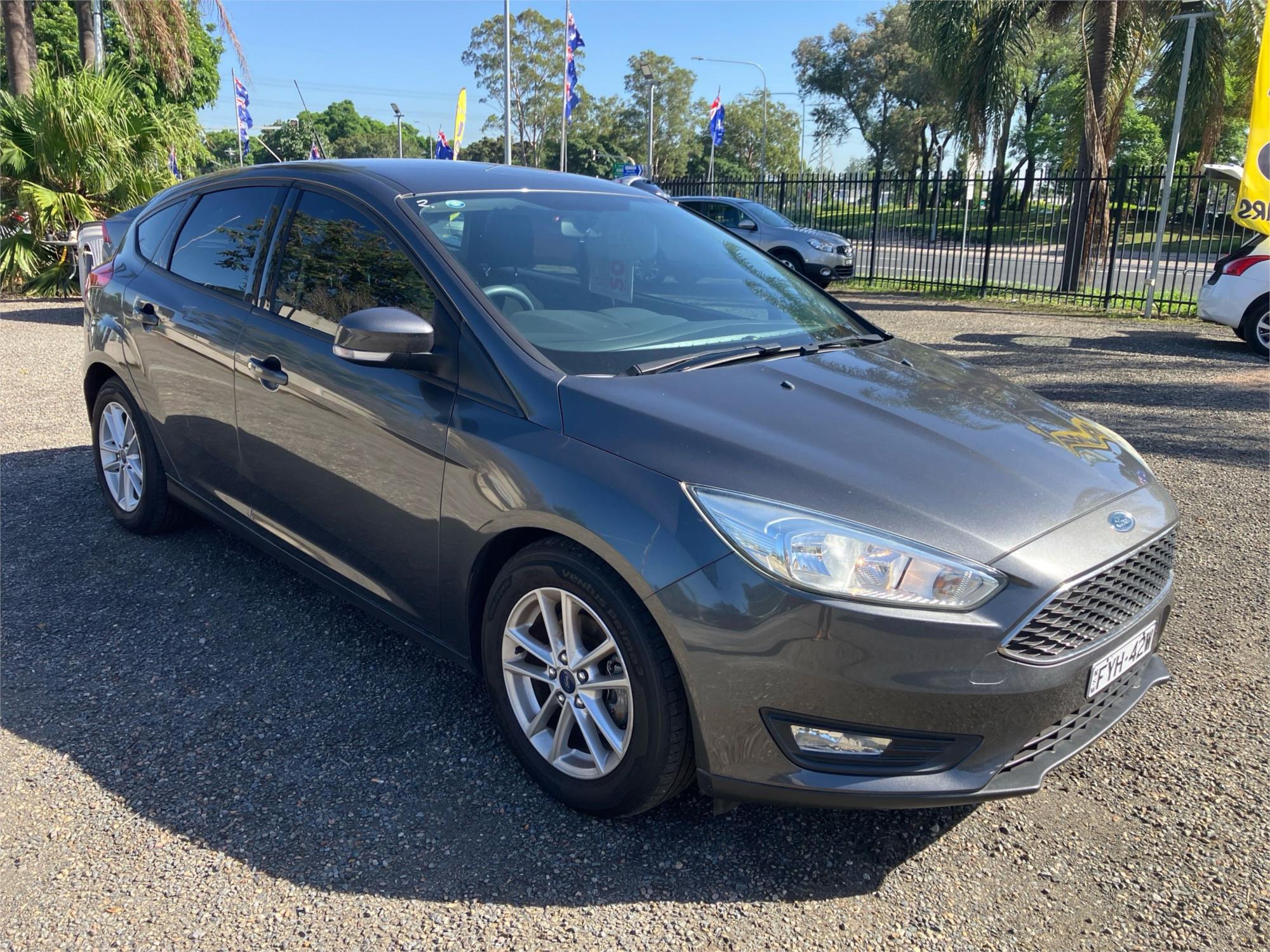 2016 Ford Focus Hatchback Trend LZ